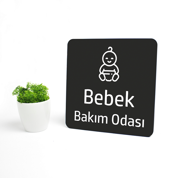 Pleksi bebek bakım odası yönlendirmesi