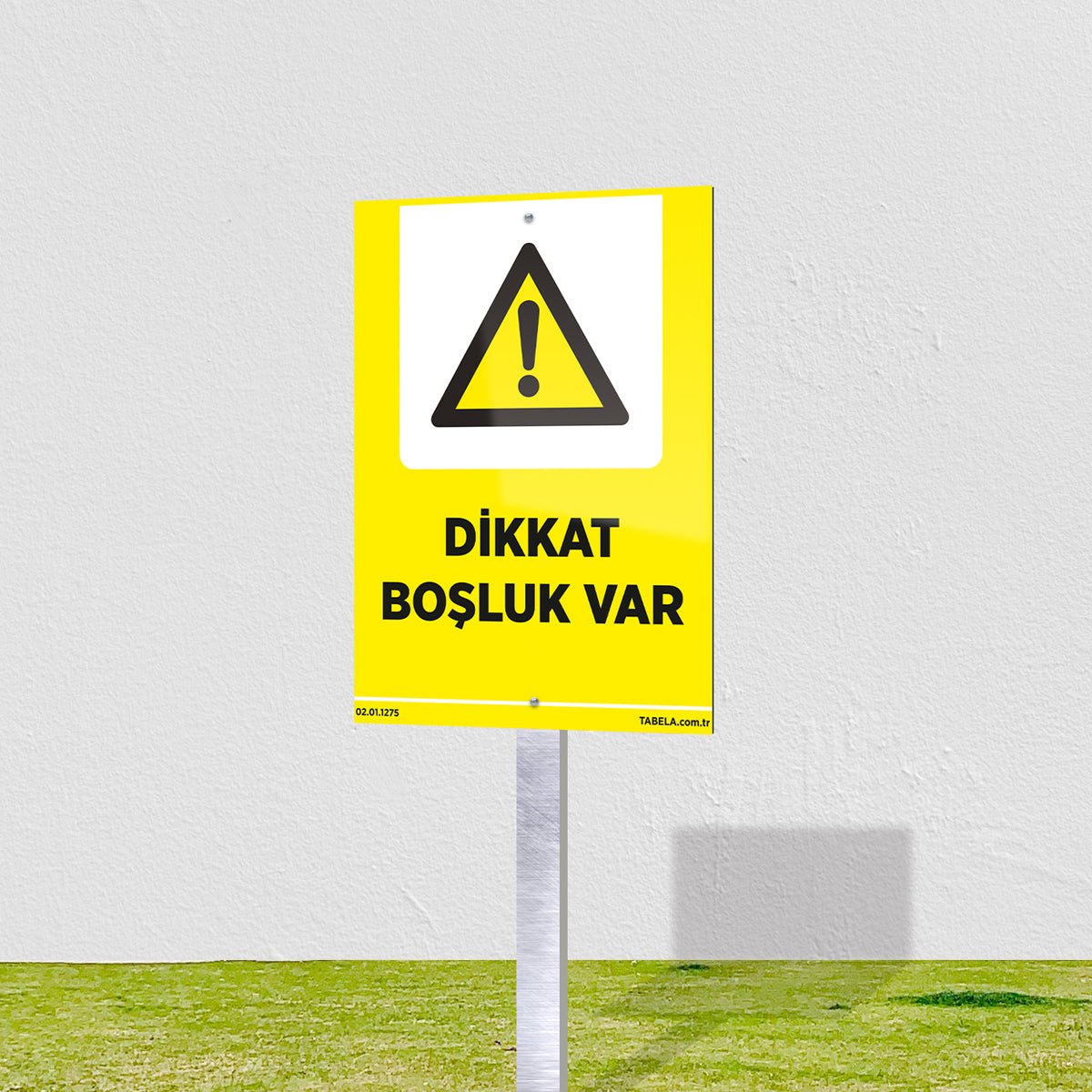 Dikkat Boşluk Var Levhası