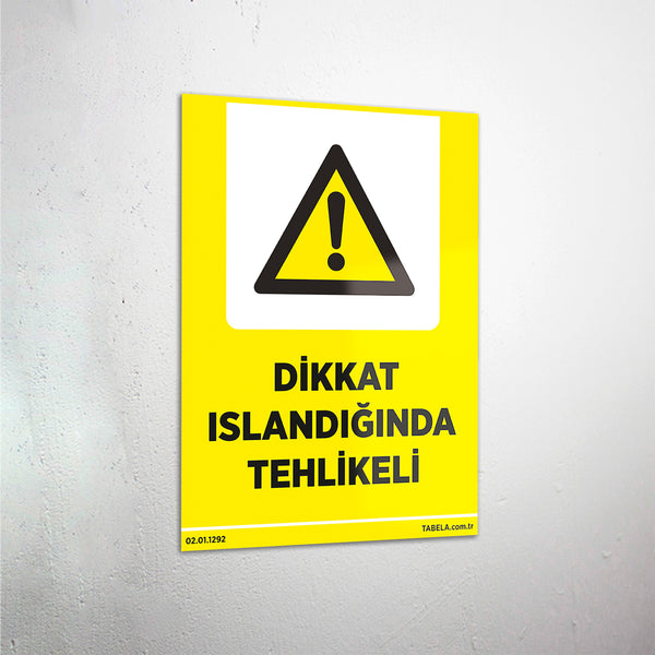 Dikkat Islandığında Tehlikeli Levhası