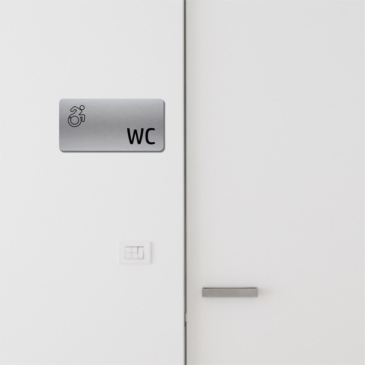 Engelli WC Levhası ( Yeni Erişim Simgesi)